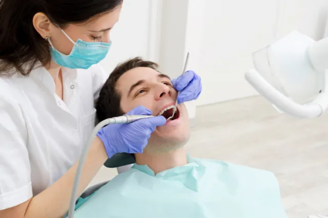 Australian dental practice website designed to convert implant, Invisalign and cosmetic dentistry patients