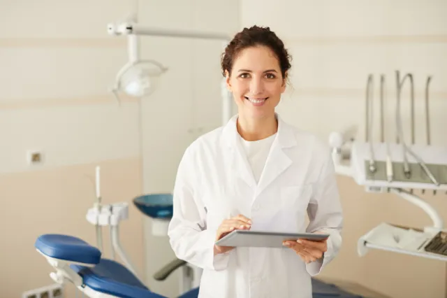 Australian dental practice ranking on Google Maps and organic search for implant and Invisalign patient searches